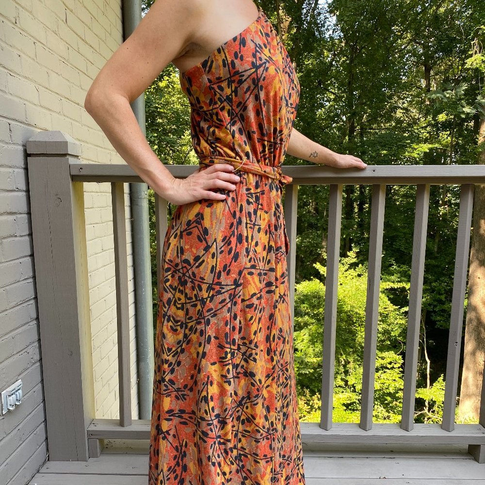 C&T Long Dress - Picture 3 of 9